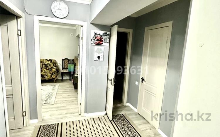 4-бөлмелі пәтер · 80 м² · 5/5 қабат, Достық ш/а 99 — Назарбаева-Казахстанская, бағасы: 33 млн ₸ в Талдыкоргане, мкр Достык — фото 2