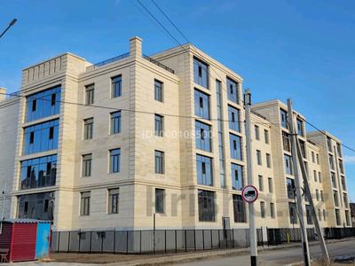 3-комнатная квартира · 93 м² · 1/4 этаж, мкр Городской Аэропорт, Кабжанова 75 за ~ 65.1 млн ₸ в Караганде, Казыбек би р-н