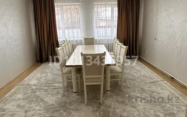 Часть дома · 4 комнаты · 120.5 м² · 10 сот., Ару-ана 743 — Мұрағер банкет көшесі за 17 млн ₸ в  — фото 2