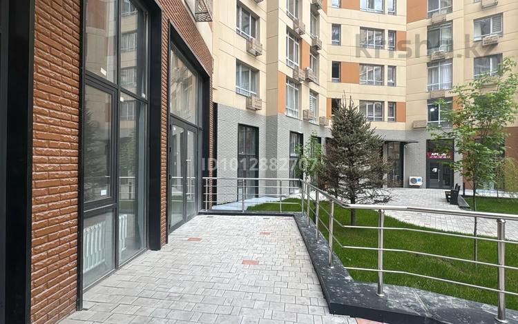 Магазины и бутики · 28 м² за 364 000 ₸ в Алматы, Бостандыкский р-н — фото 2