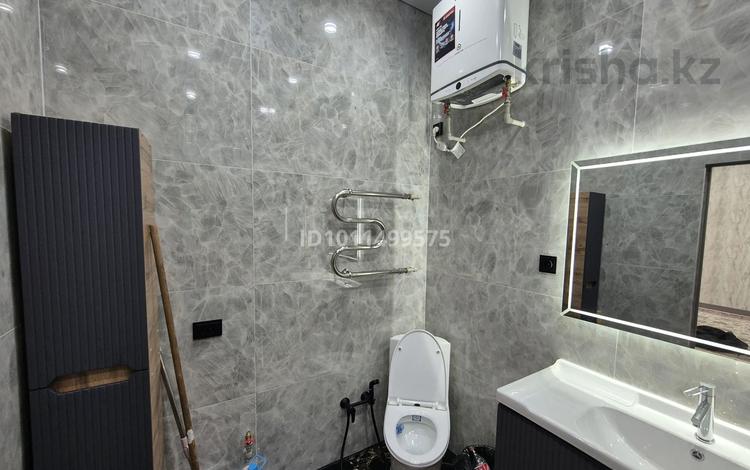 2-комнатная квартира · 71 м² · 2/7 этаж, 20-й мкр 1/2 Кербез — Жолга жакын, барлык заттарымен. жана ремонт за 200 000 ₸ в Актау — фото 2