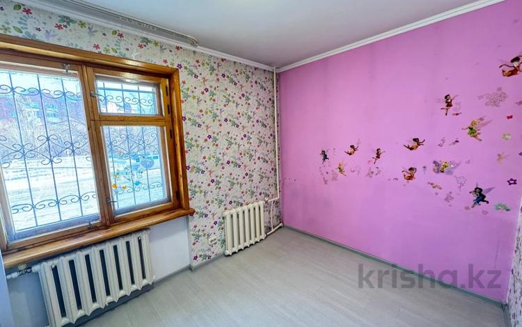 4-комнатная квартира, 63.7 м², 2/5 этаж, Пушкина 9