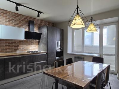 1-комнатная квартира · 63 м² · 5/9 этаж, Пр. Алии Молдагуловой за 35 млн 〒 в Актобе