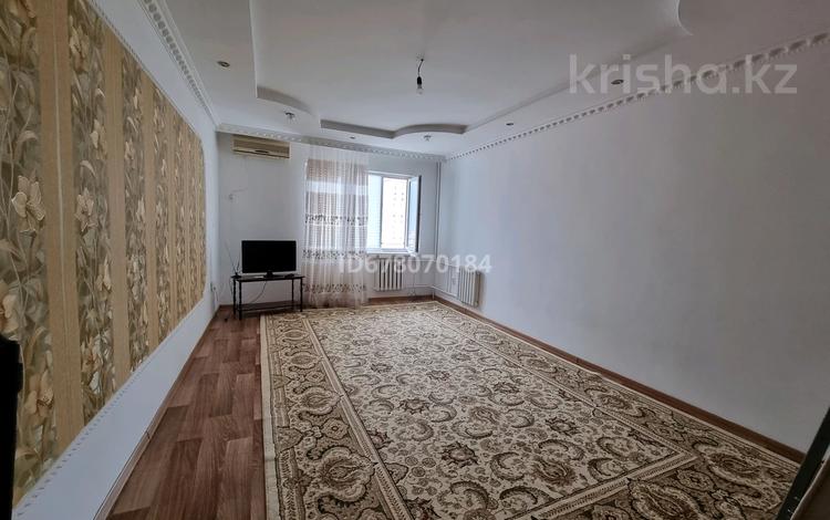 2-комнатная квартира · 74 м² · 8/9 этаж, мкр. Алмагуль, Алмагуль мкр 9 за 200 000 ₸ в Атырау — фото 2
