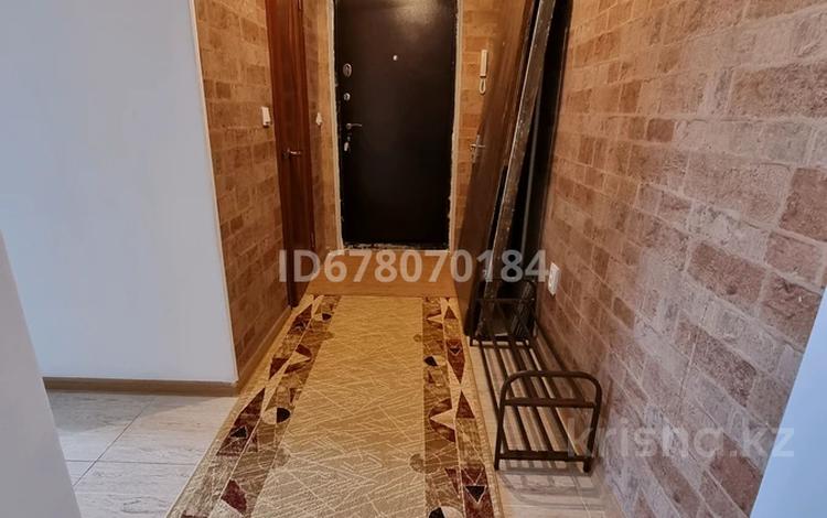 2-бөлмелі пәтер · 74 м² · 8/9 қабат, Алмагүл ш/а., Алмагуль мкр 9, бағасы: 200 000 ₸ в Атырау, мкр. Алмагуль — фото 4