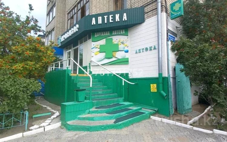 Еркін, кеңселер, дүкендер мен бутиктер, медорталықтар мен дәріханалар · 70 м², бағасы: 30 млн ₸ в Петропавловске — фото 2