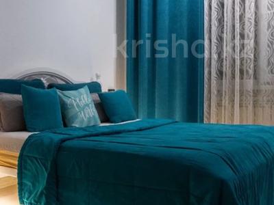 1-комнатная квартира · 35 м² · 10/12 этаж, Шевченко 85 — Сейфуллина за 20 000 〒 в Алматы, Алмалинский р-н