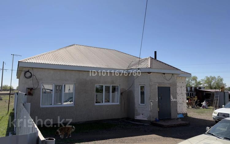 Отдельный дом · 3 комнаты · 120 м² · 10 сот., Токаева 13 — Больница за 24 млн ₸ в Шенгельды — фото 2