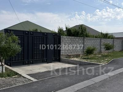 Отдельный дом · 4 комнаты · 200 м² · 8 сот., мкр Бозарык , Бозарық ш/а 376 — Үйдің маңында аялдама, балабақша , 146 жайлы мектеп орналасқан за 55 млн 〒 в Шымкенте, Абайский р-н