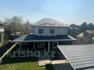 Отдельный дом · 5 комнат · 230 м² · 5.5 сот., мкр Таусамалы, Жандосова 1/7 — Напротив Тоймарта за 139 млн 〒 в Алматы, Наурызбайский р-н