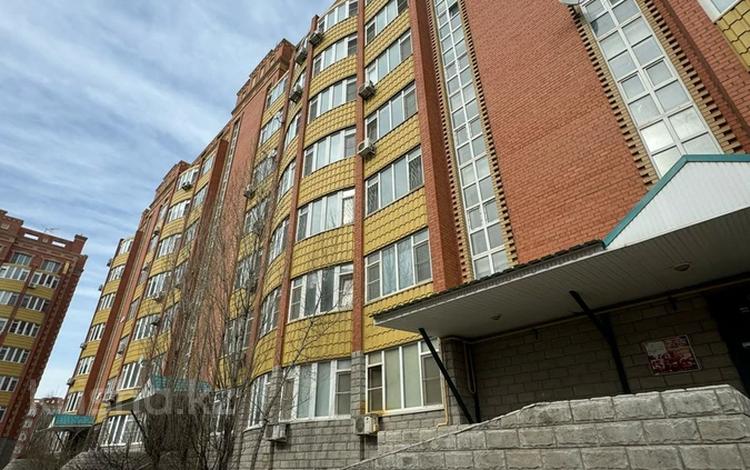 1-комнатная квартира · 50 м² · 6/9 этаж, мкр 12 21 за 2 500 〒 в Актобе — фото 2