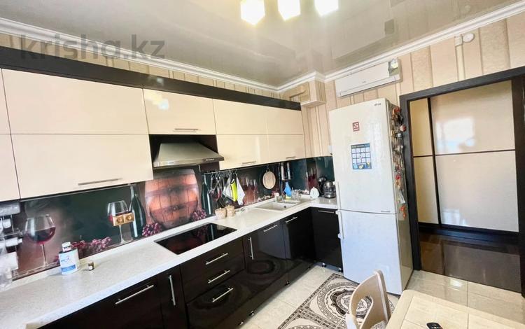 3-комнатная квартира · 83.2 м² · 2/9 этаж, Керей и Жанибек хандар 12/1 за 62 млн ₸ в Астане, Есильский р-н — фото 2