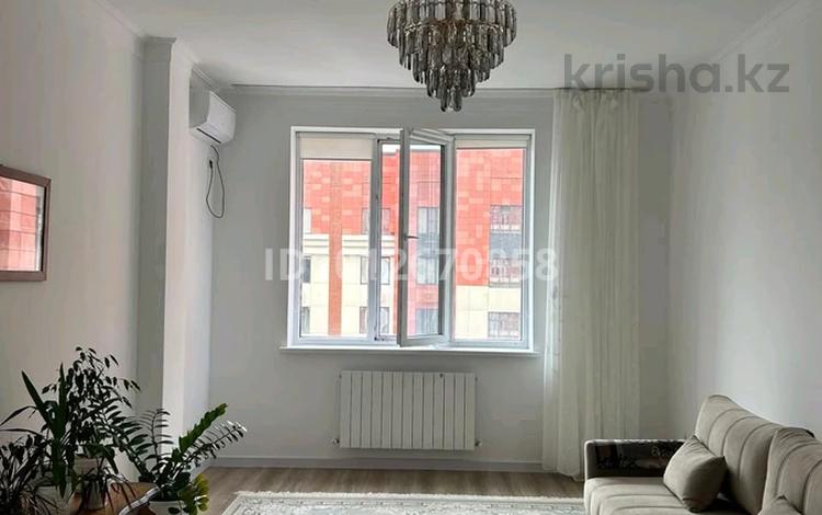 2-комнатная квартира · 70.2 м², мкр Нурсая, Абулхайыр хана 74-5 за 45 млн ₸ в Атырау — фото 2