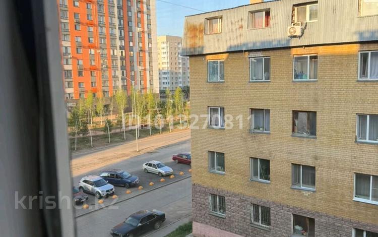 1-бөлмелі пәтер · 20 м² · 4/5 қабат, Рыскулбекова 27/2, бағасы: 10.5 млн ₸ в Астане, Алматы р-н — фото 2