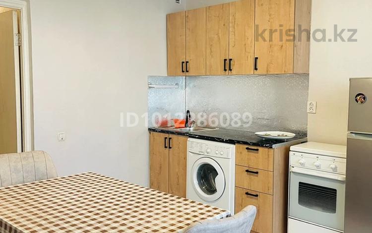 1-бөлмелі пәтер · 45 м² · 8/9 қабат, Просп. Райымбека 206К, бағасы: 250 000 ₸ в Алматы, Алмалинский р-н — фото 2