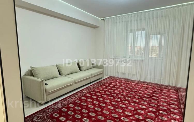 2-бөлмелі пәтер · 80 м² · 7/8 қабат, Нұрсая ш/а., Габдиева 47А, бағасы: 270 000 ₸ в Атырау, мкр Нурсая — фото 2