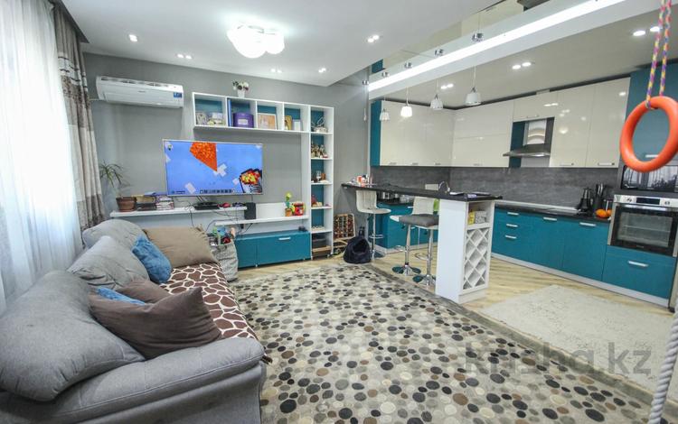 2-комнатная квартира, 81 м², Варламова 33 за 53.5 млн 〒 в Алматы — фото 2