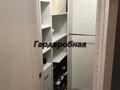 2-комнатная квартира, 43 м², 2/5 этаж, Гагарина 46 — Катаева за 17 млн 〒 в Павлодаре — фото 11