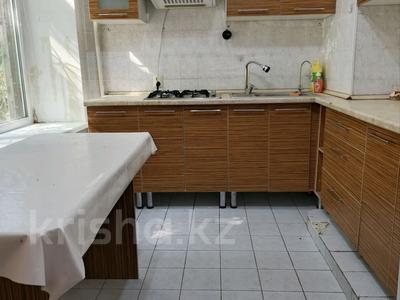 3-бөлмелі пәтер · 86.2 м² · 1/5 қабат, Ул.Мукагали Макатаева — Уг.Барибаева, бағасы: 81 млн ₸ в Алматы, Медеуский р-н