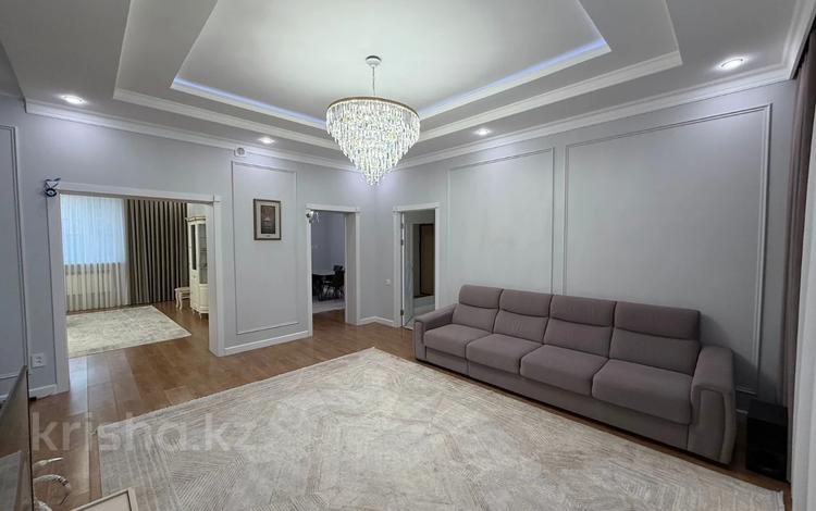 Отдельный дом · 5 комнат · 265 м² · 10 сот., Береке 129 за 115 млн ₸ в Актобе — фото 2