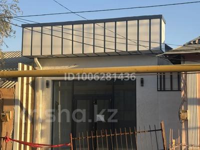 Свободное назначение, офисы, магазины и бутики, медцентры и аптеки, студии · 60 м² за 500 000 〒 в Туркестане