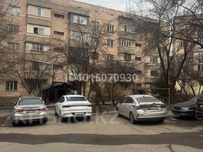 3-бөлмелі пәтер · 70 м² · 2/5 қабат, Таугүл ш/а., Мустай Карима 12/1 — Саина - Жандосова, бағасы: 52 млн ₸ в Алматы, Ауэзовский р-н