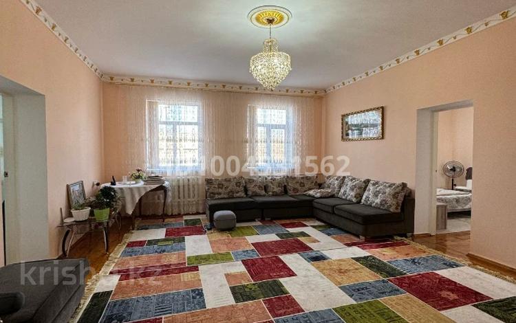 Жеке үй · 5 бөлме · 201 м² · 900 жүзд., Бакишева 4, бағасы: 43 млн ₸ в  — фото 2