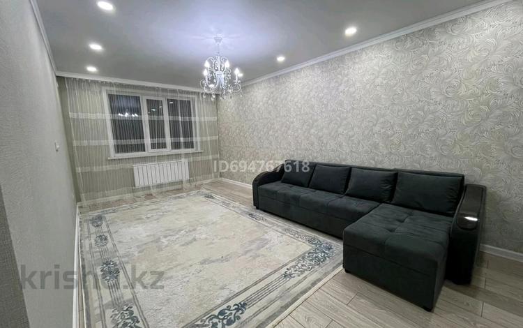 2-комнатная квартира · 62 м² · 9/9 этаж, мкр Шугыла, Райымбека 590/7 за 250 000 ₸ в Алматы, Наурызбайский р-н — фото 4