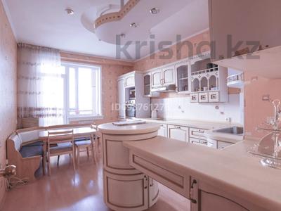 3-комнатная квартира, 140 м², 14/17 этаж, Калдаякова 11 за 65 млн 〒 в Астане, Алматы р-н