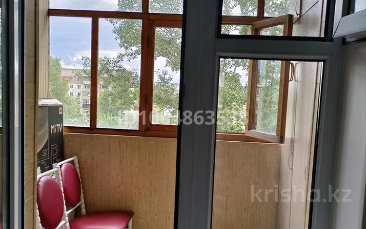 3-бөлмелі пәтер · 64.5 м² · 5/5 қабат, Петренко — 22 мкр, бағасы: 15 млн ₸ в Экибастузе — фото 16