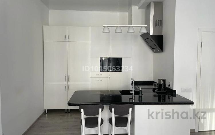 2-комнатная квартира · 56 м² · 4/9 этаж, мкр Юго-Восток, Мкр. Гульдер-1 3/4 — Супермаркет НОРМА за 250 000 ₸ в Караганде, Казыбек би р-н — фото 2