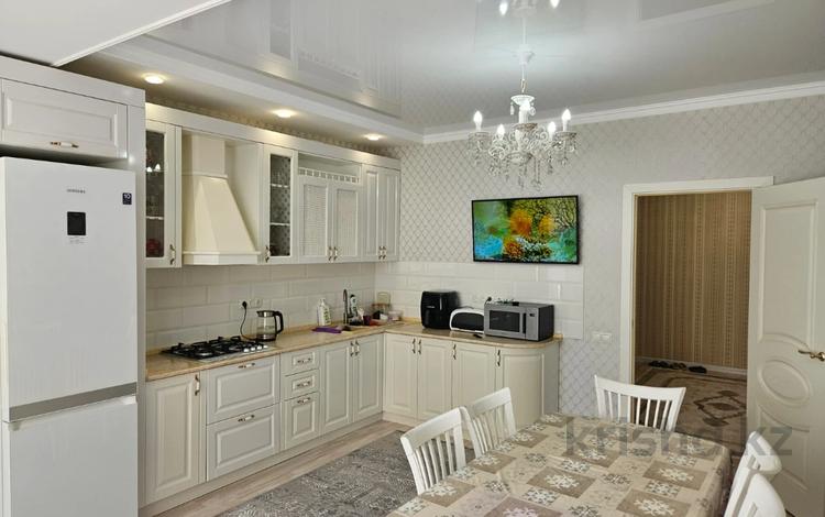 2-комнатная квартира · 89 м² · 2/5 этаж, мкр. Алтын орда за 38.5 млн ₸ в Актобе — фото 2