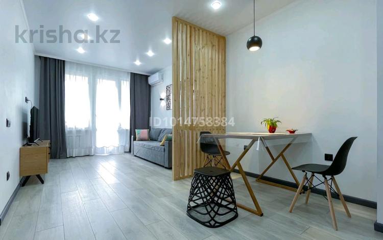 2-комнатная квартира · 50 м² · 11/15 этаж, Райымбека 210 за 360 000 ₸ в Алматы, Алмалинский р-н — фото 2
