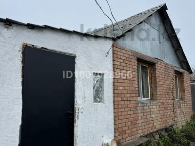 Отдельный дом · 2 комнаты · 40 м², Тимофеев 11 — Ост. обл больница за 70 000 〒 в Уральске