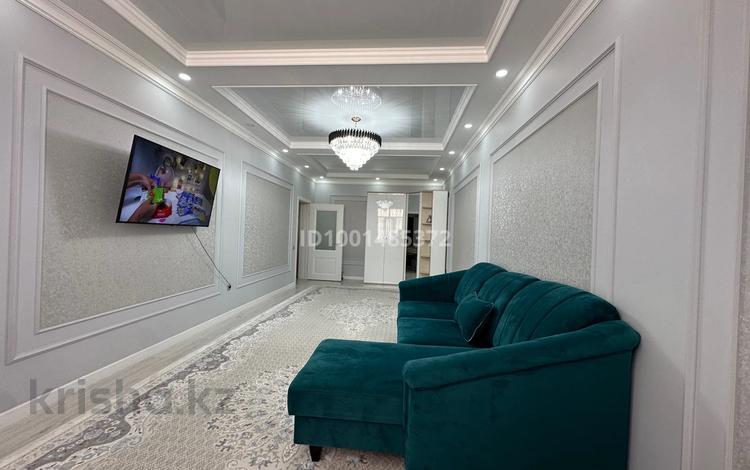 1-комнатная квартира · 63 м² · 7/9 этаж, 17-й мкр 45 за 22 млн ₸ в Актау — фото 2
