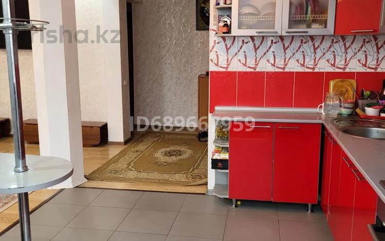 4-комнатная квартира · 105 м² · 2/6 этаж, мкр Жилгородок, Мира 1 1 — Рынок за 24 млн ₸ в Актобе — фото 10