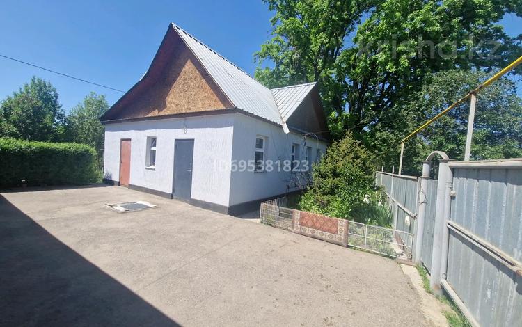 Отдельный дом · 4 комнаты · 63 м² · 15 сот., Бейбарыс султан — Кульджинский тракт за 38.5 млн 〒 в Алматы — фото 9