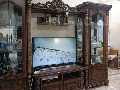 3-комнатная квартира · 60 м² · 2/3 этаж, мухамедханова 48 48 за 23 млн 〒 в Семее