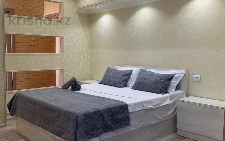 2-комнатная квартира · 50 м² · 9/9 этаж, Площадь Аль фараби 1а — Площадь Аль фараби 1а - 61 за 12 000 ₸ в Шымкенте, Аль-Фарабийский р-н — фото 2