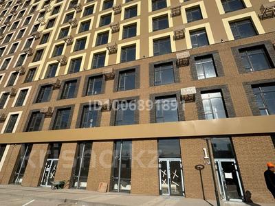 Еркін, кеңселер, дүкендер мен бутиктер, қоғамдық тамақтану орны, сұлулық салондары, фитнес және спорт, медорталықтар мен дәріханалар, білім орталықтары, кабинеттер және жұмыс орындары, студиялар · 115 м², бағасы: 650 000 ₸ в Астане, Нура р-н