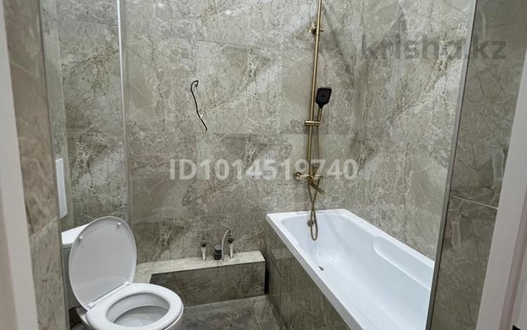 1-бөлмелі пәтер · 39 м² · 5/9 қабат, Алтын орда ш/а. 360/1, бағасы: 18.7 млн ₸ в Актобе, мкр. Алтын орда — фото 10