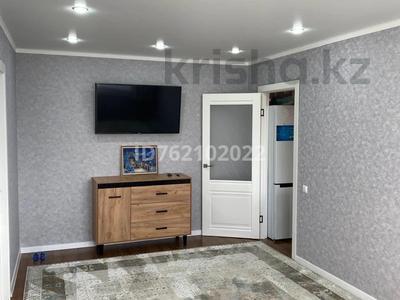 3-комнатная квартира · 48 м² · 5/5 этаж, Ихсанова 87/1 — Курмангазы-Ихсанова за 16.5 млн ₸ в Уральске