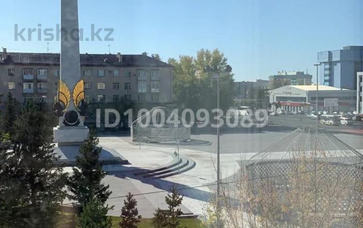 3-бөлмелі пәтер · 75 м² · 3/4 қабат, мкр Новый Город, Бухар Жырау 29, бағасы: 61 млн ₸ в Караганде, Казыбек би р-н — фото 2
