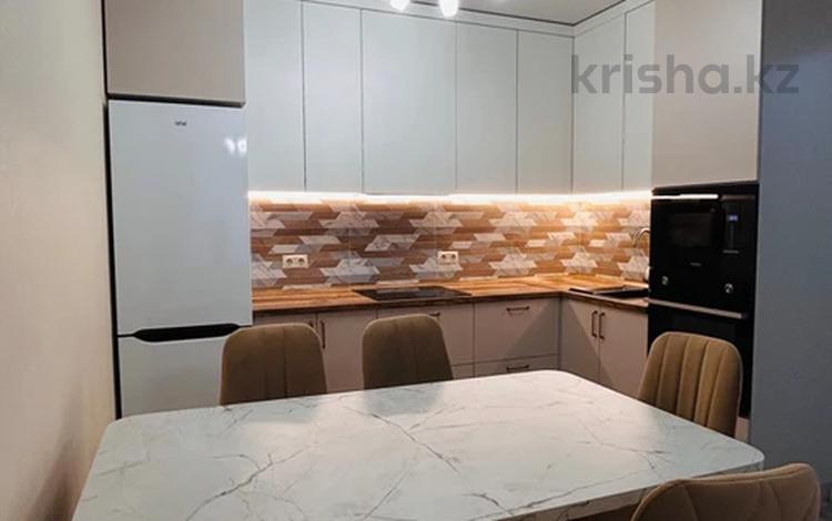 3-комнатная квартира · 65 м² · 7/12 этаж, Коктерек 139/7 за 320 000 ₸ в Алматы, Наурызбайский р-н — фото 2