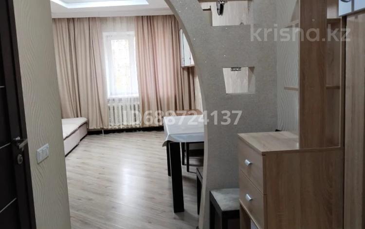 2-комнатная квартира, 55 м², 1/7 этаж помесячно, Түркістан — Бұқар Жырау за 185 000 〒 в Астане, Есильский р-н — фото 2