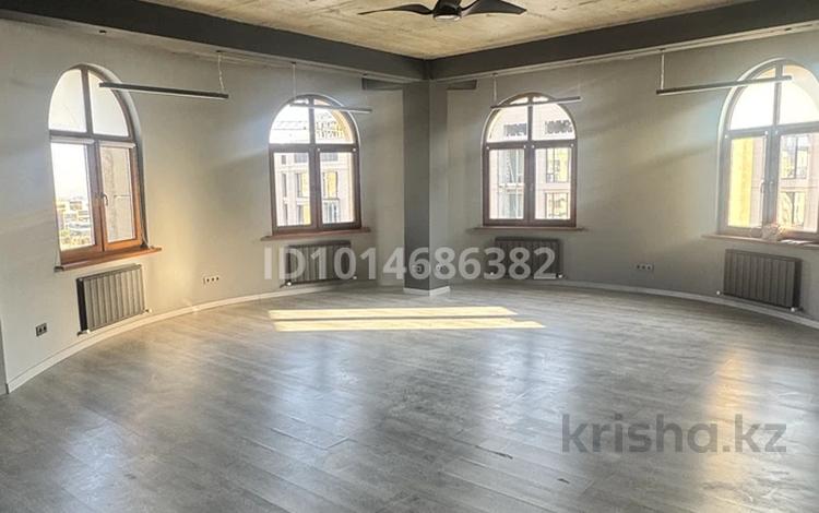 Кеңселер, білім орталықтары, ойын-сауық · 240 м², бағасы: 217 млн ₸ в Алматы, Бостандыкский р-н — фото 17