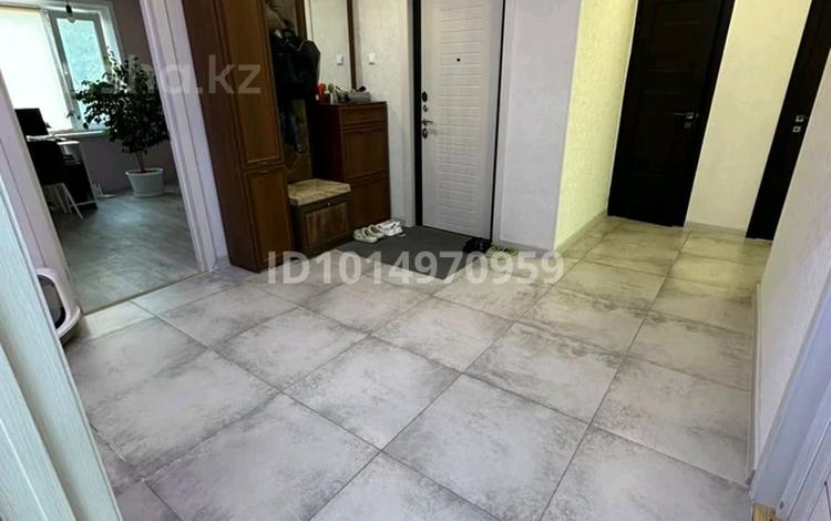 4-комнатная квартира · 88 м² · 2/4 этаж, 1 микрорайон 61 — Возле ГОВД за 25 млн ₸ в Лисаковске — фото 2