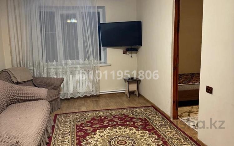 2-комнатная квартира · 44 м² · 2/3 этаж, 1-й мкр. 5 за 20 млн ₸ в Есик — фото 2