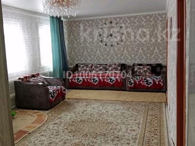 Отдельный дом · 3 комнаты · 70 м² · 10 сот., Розы Баглановой 27 — Бани керемет за 10 млн ₸ в Акколе