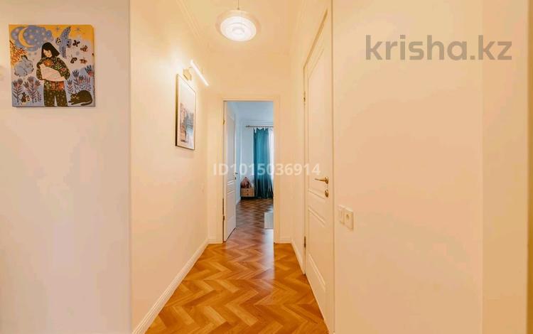 2-комнатная квартира · 81 м² · 10/12 этаж, Туран 43/3 за 430 000 ₸ в Астане, Нура р-н — фото 2